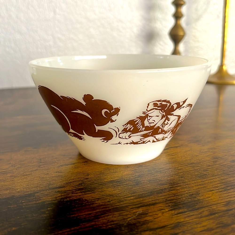 Vintage Fire King Davy Crockett Milk Glass Cereal Bowl Oven Ware Brown Graphics